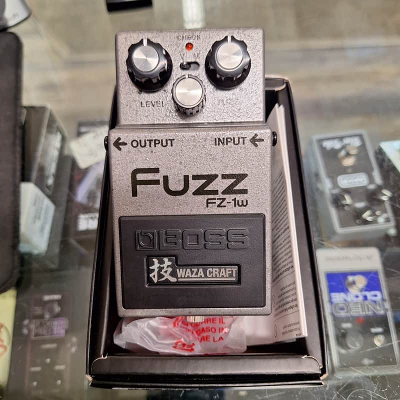 BOSS FZ-1W ファズエフェクター BOSS FZ-1W ファズ エフェクター FZ1W WAZA CRAFT ボス 【 イオン