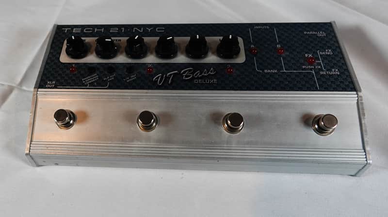 Tech 21 VT Bass Deluxe 2010s - Brushed Aluminum