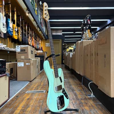 Fender Custom Shop Limited 1964 Jazz Bass Relic Aged Surf Green w/Hard Case image 5