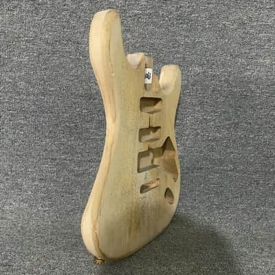 Immagine Unfinished Stratocaster Strat Style Guitar Body - 4