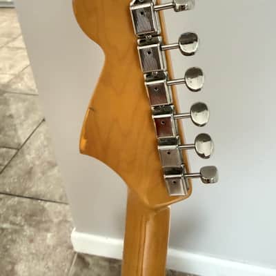 Fender Pawn Shop Mustang Special 2012 - 2013 - Candy Apple Red image 6
