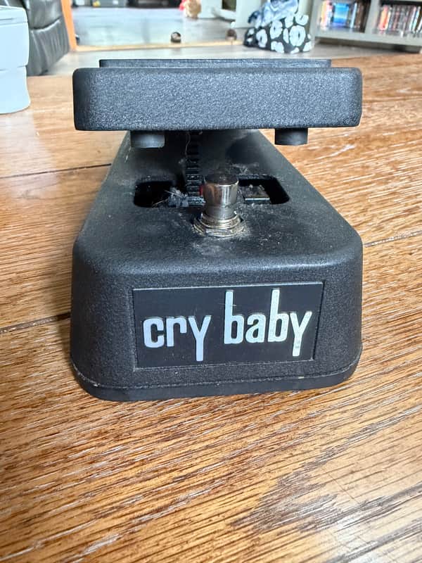 Dunlop GCB95 Cry Baby Standard Wah 1982 - Present - Black image 1