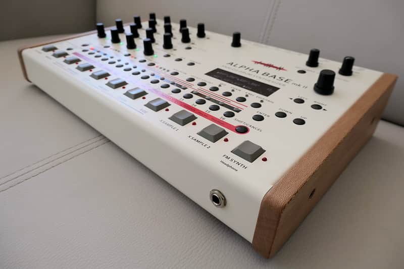 Jomox Alpha Base MKII - Analog Drum Synthesizer / Drumcomputer / Groovebox image 1