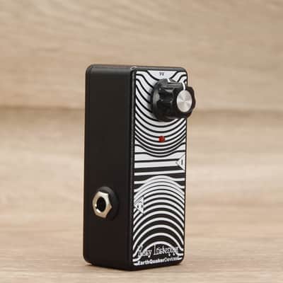 EarthQuaker Devices Easy Listening Analog Amp Simulator image 2