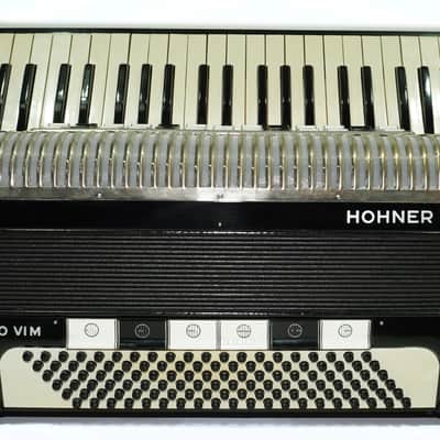 Hohner Tango VIM Accordion 120 Bass, made in Germany, Vintage Piano Accordion, incl. New Straps and Soft Case, 2694 image 3