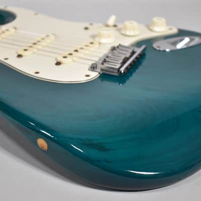 1998 Fender American Deluxe Stratocaster Transparent Teal w/HSC image 10