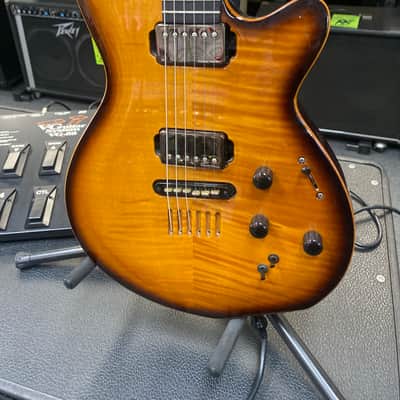 Godin & Roland Godin LGX + Roland VG 88 Roland VG 88 guitar system and a Godin LGX guitar including hard showcase. All works perfectly all in great condition. - Cognac burst image 4