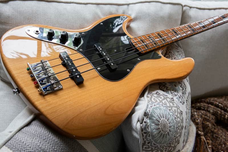 Sire v5  LEFT-HANDED 2nd gen. bass  Alder/ Roasted Maple 4-string image 1