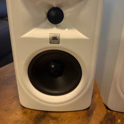 JBL 305P MkII 2-Way 5" Active Nearfield Studio Monitors (Pair) 2010s image 3
