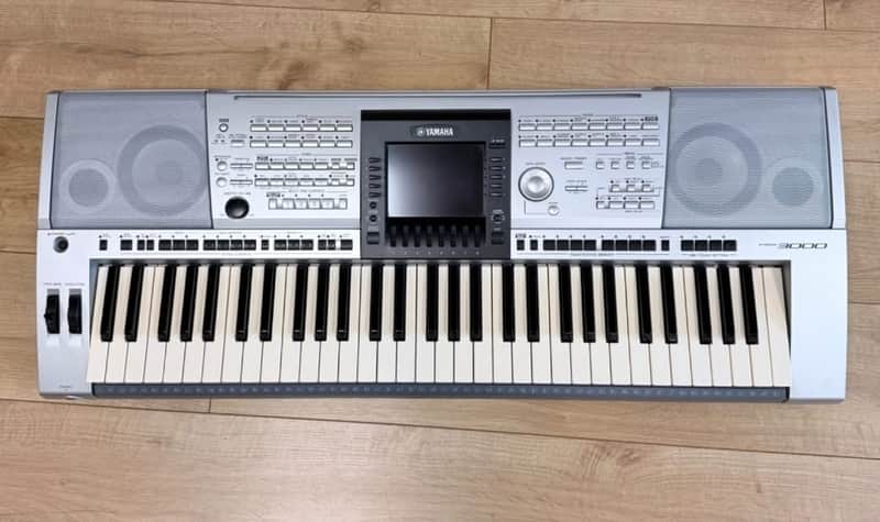Yamaha PSR3000 Electronic Arranger Keyboard. VGC. International Delivery image 1