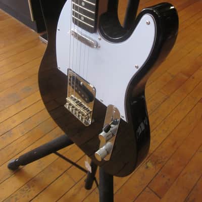 Jay Turser JT-LT-BK-A-U Electric Guitar Single Cutaway Black/White image 8
