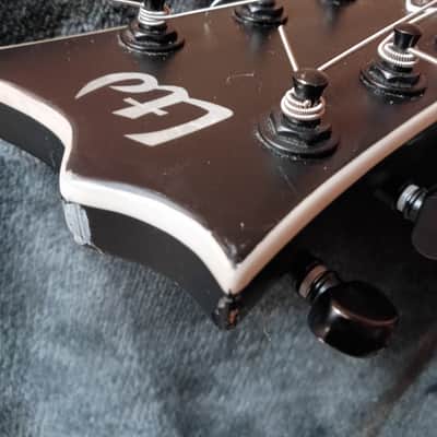 ESP LTD Viper - 400 Baritone Unsure - Matte Black image 8