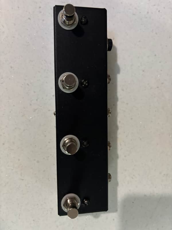 American Looper 4 Channel True Bypass Loop Switcher Strip image 1