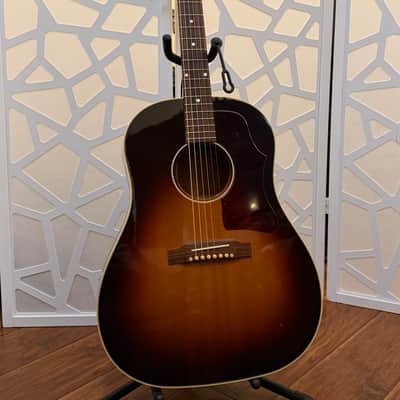 Gibson Custom Shop J-45 Limited Edition Wine Red 2015 w/OHSC | Reverb