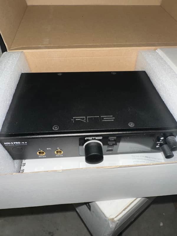 RME ADI-2 PRO FS R Black Edition AD/DA Converter  Black image 1