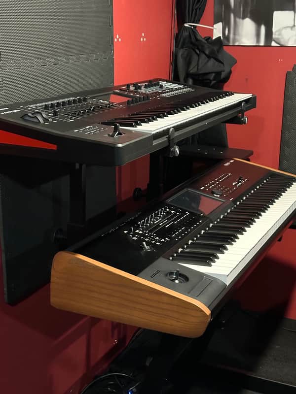 Korg Kronos 2 73 image 1