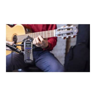 Zoom H1essential Stereo Handy Recorder and Hairy Windscreen Bundle image 6