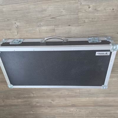 Swan Flight Custom Pedal Board 2023 - Silver and black image 1