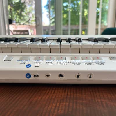 Roland AX-09 Lucina 37-Key Keytar Synthesizer Pearl White image 5