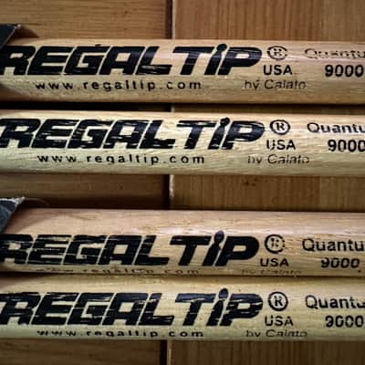 2 - pairs Regal Tip Quantum 9000 Nylon Tip 2010's - Gloss/Natural image 3
