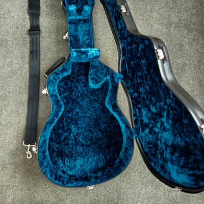 Calton Guitar Case V2  - Excellent Condition For Taylor TZ5 or similar size guitar, inc Telecaster 2018 - Present - Black image 7