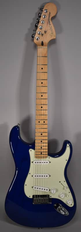 Fender Deluxe Stratocaster 2017 - 2019 | Reverb Canada