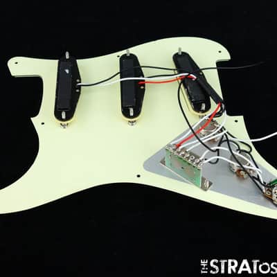 *NEW Wilkinson WOVS LOADED PICKGUARD for Fender Strat Mint Green 3 Ply 8 Hole image 2