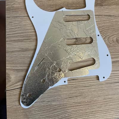 Red Tortoise Vintage style Stratocaster Pickguard Chinese replica image 3