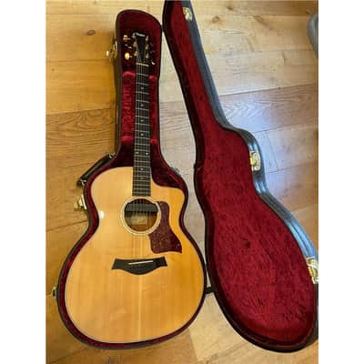 Taylor 214ce-K DLX Grand Auditorium Electro Acoustic, Koa, Second-Hand image 9