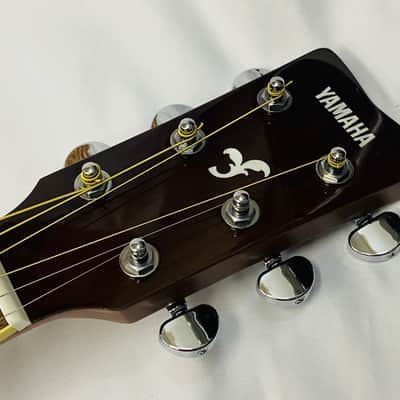 YAMAHA FS820 Acoustic guitar image 9