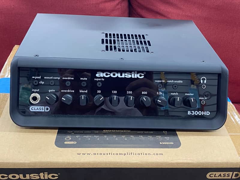 Acoustic B300HD 300W Bass Amp Head image 1