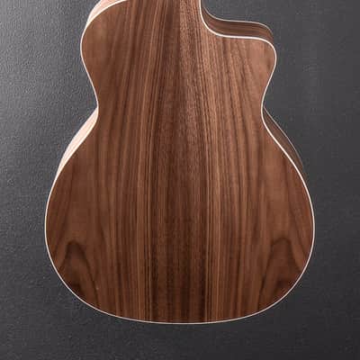 Taylor 214CE Walnut Left Hand image 4