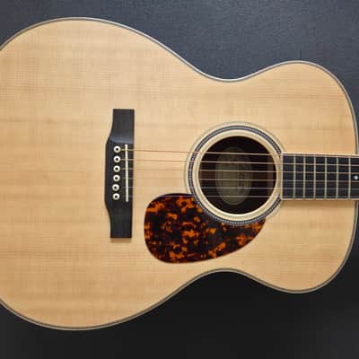 2016 Larrivee OM-40 Rosewood Legacy Series w/OHSC image 6
