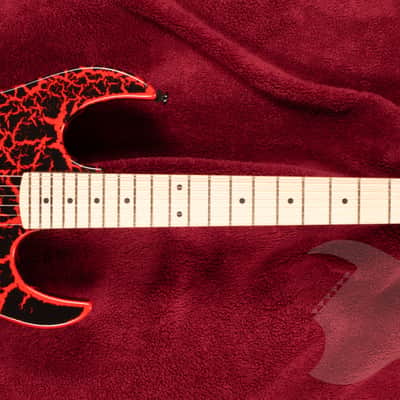 B.C. Rich Gunslinger Retro II with Floyd Rose - Red Crackle image 2