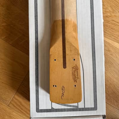Fender Neck, Road Worn® '50's Precision Bass® Neck, 20 Vintage Frets, Maple, "C" Shape image 5
