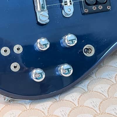 Carvin DC200 1990 - Pearl Blue Jason Becker era Great Condition image 3