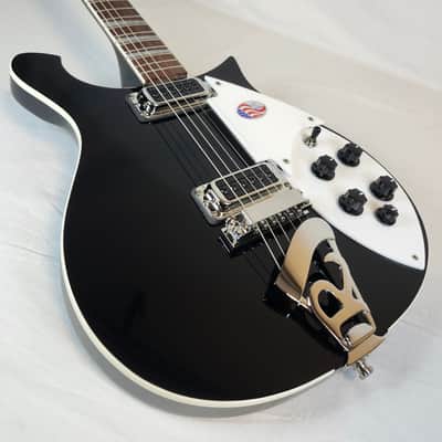 Rickenbacker 620 Jet Glo, Stereo, Gotoh Tuners, Rosewood FB, HSC image 9
