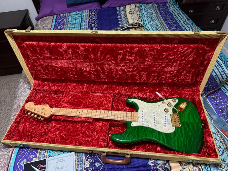 Fender Stratocaster Masterbuilt 2000 - Emerald Green image 1