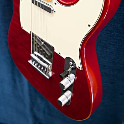 Fender Custom Shop Deluxe Telecaster 2012 – Quilted Maple Top Candy Red image 4