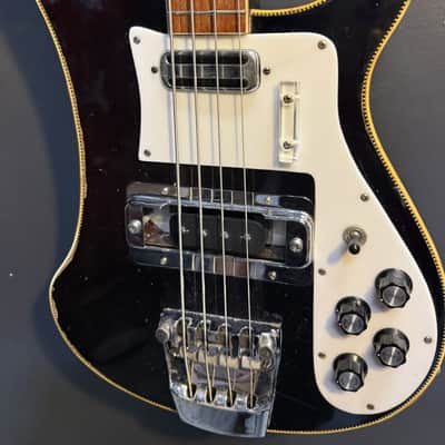 1972 Rickenbacker 4001 Burgundy Glo image 3