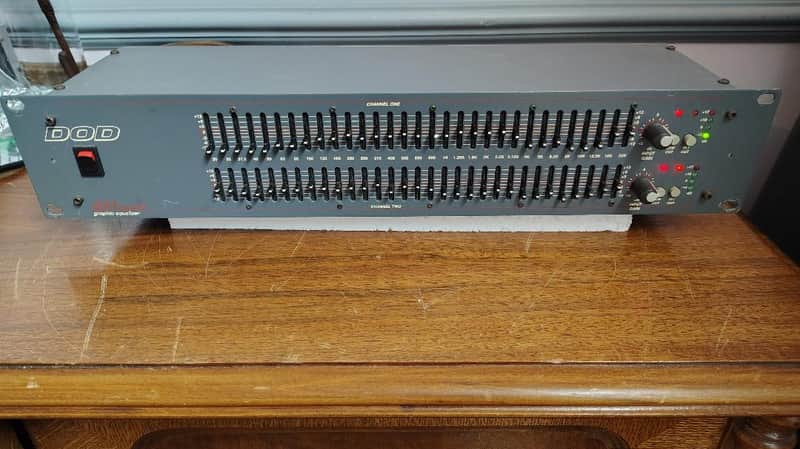 DOD 231 series II graphic equalizer in very good condition - 1980's image 1