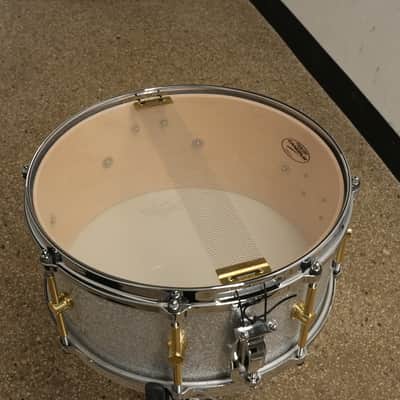 Canopus 14x6.5 "The Maple" 8-ply Snare Drum 2024 - Silver Sparkle image 8