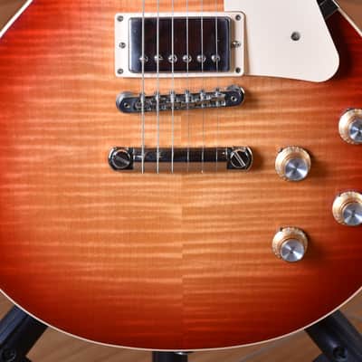 Gibson Les Paul Standard 60' AAA Figured Top Heritage Cherry Sunburst image 11