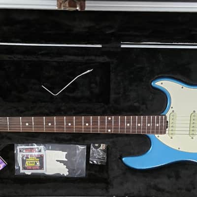 Ernie Ball Music Man Cutlass SSS Tremolo 2017 - 2019 - Vintage Turquoise image 6