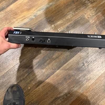 Line 6 FBV 3 Advanced Foot Controller 2010s - Graphic image 2