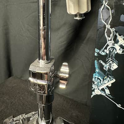 DW 3000 Double-Braced Snare Drum Stand (LIKE NEW) Open Box image 2