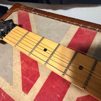 B.C. Rich Gunslinger image 14