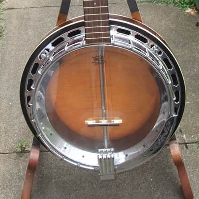 Custom built left handed banjo. 5 string. 2005 - Gloss image 2