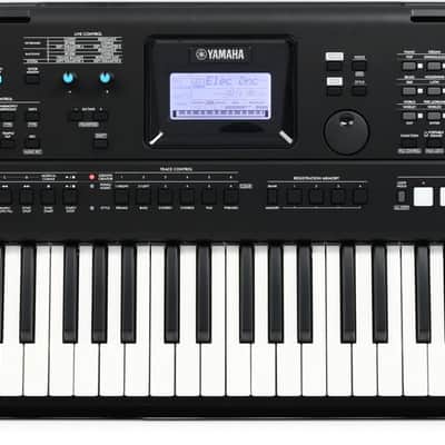 Yamaha PSR-EW425 76-key Portable Arranger (PSREW425d2)