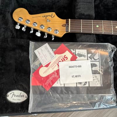 Fender American Deluxe Stratocaster with Rosewood Fretboard 2002 - 2003 - Aged Cherry Burst image 5